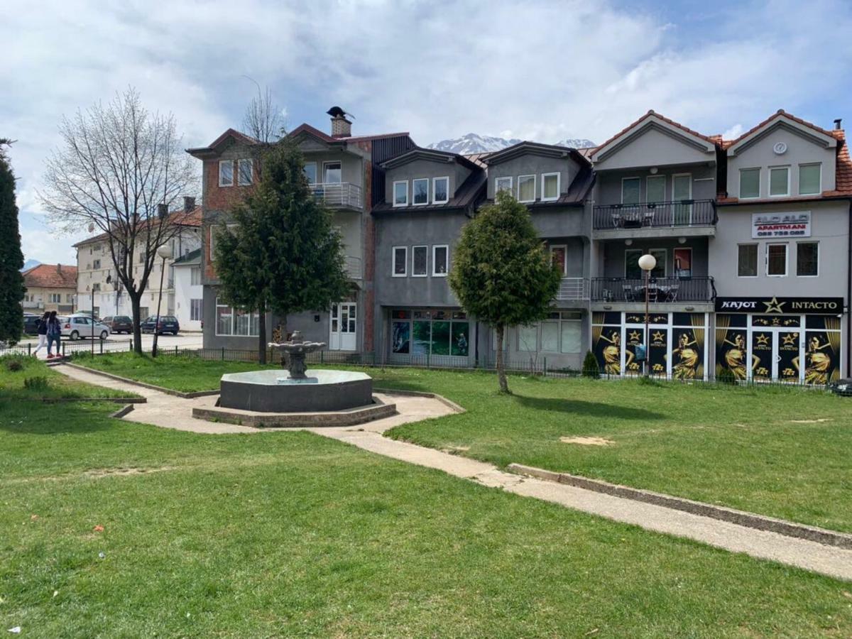 Apartmani Alo Alo بلاف المظهر الخارجي الصورة