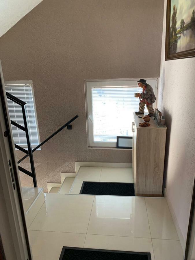 Apartmani Alo Alo بلاف المظهر الخارجي الصورة